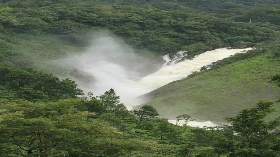 ആറ്റുകാട് വെള്ളച്ചാട്ടം