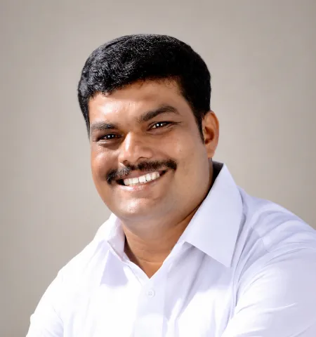 ജോമോൻ തോമസ് 