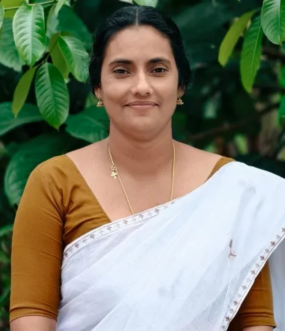 ഷൈനി മാത്യു