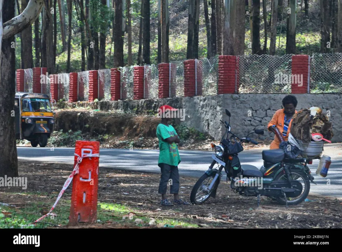 ദേവികുളം ഗ്രാമപഞ്ചായത്തിലെ പ്രധാനപ്പെട്ട സ്ഥലങ്ങളിലെ  ഫോട്ടോ  ഗ്യാലറികള്‍
