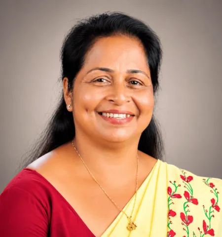 ഹണി എല്‍ദോസ്