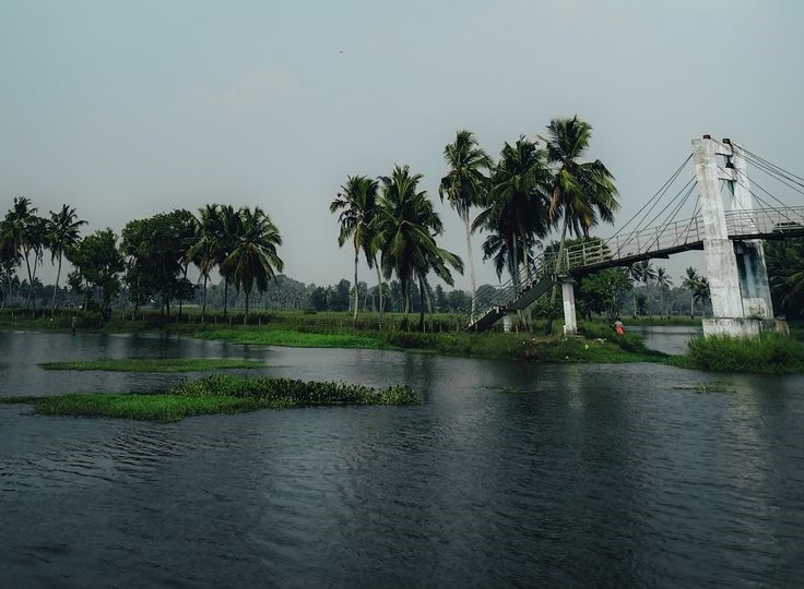 കടമ്പ്രയാര്‍ പാലം