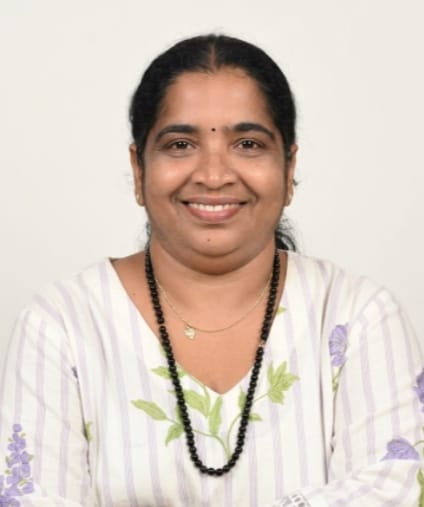സീന പി ടി