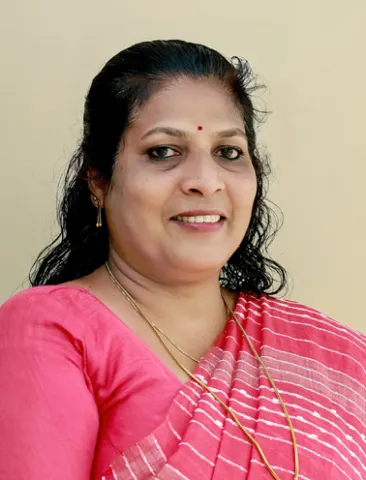 ലിസ്സി വാരിയത്ത്