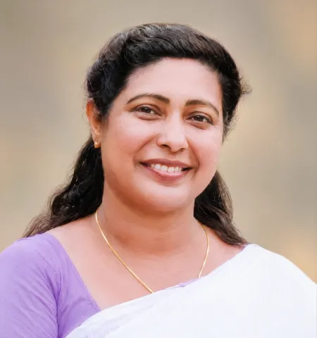 ജൂലിയ ജെയിംസ്