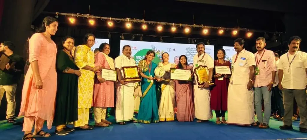 ആര്‍ദ്രകേരളം അവാര്‍ഡ്