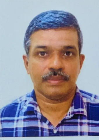 തോമസ് ഉമ്മൻ