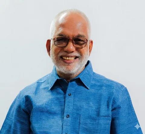എന്‍ ആര്‍ ശ്രീനിവാസന്‍