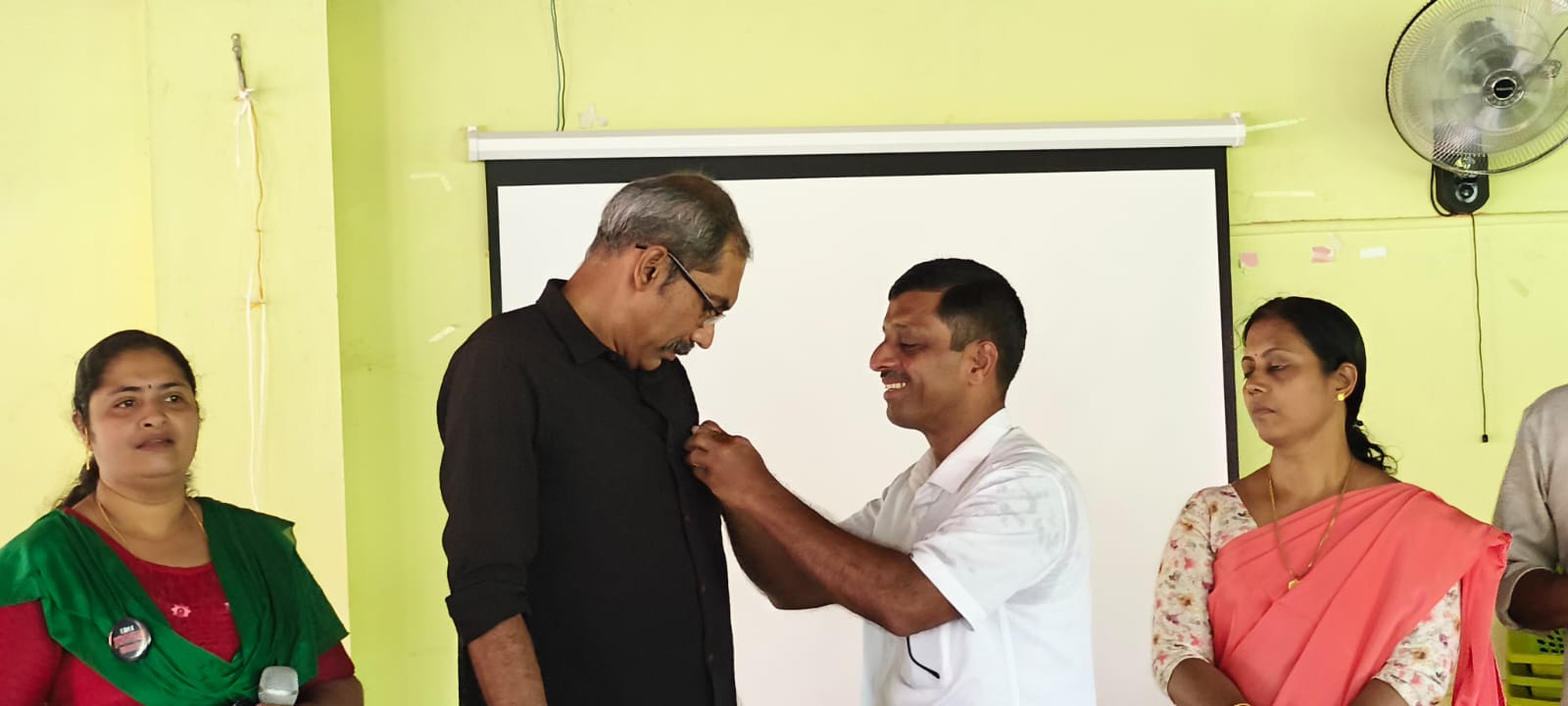 Badge Pinning to Toofan Warriors