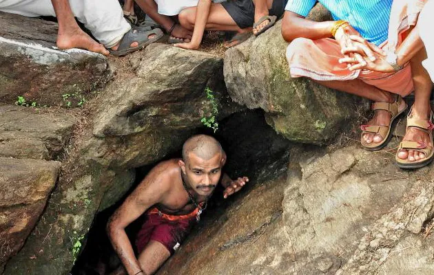 പുനർജനി നൂഴൽ