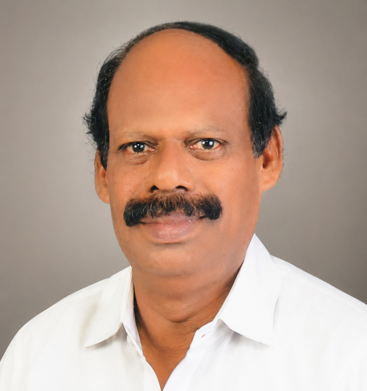 വി ഒ ചുമ്മാര്‍
