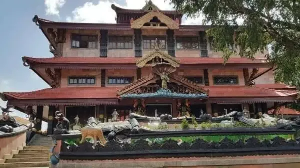 ഇസ്കോൺ സൗത്ത് വൃന്ദാവൻ ക്ഷേത്രം