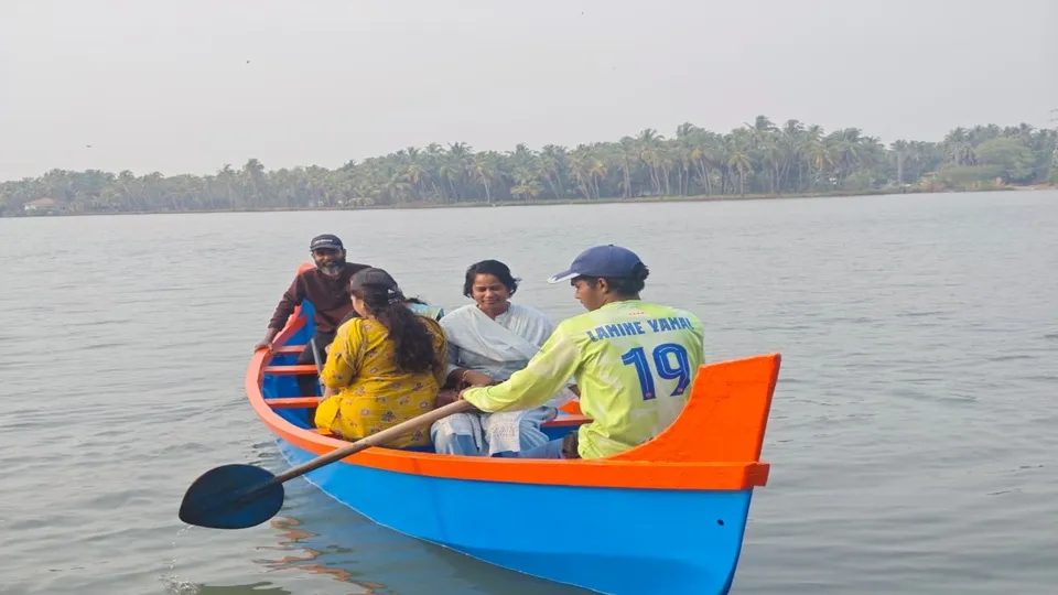 വഞ്ചി യാത്ര 
