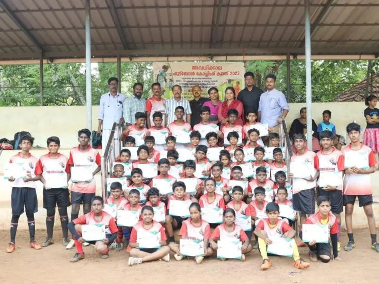 അവധിക്കാല ഫുട്ബോള്‍ കോച്ചിംഗ് ക്യാമ്പ്