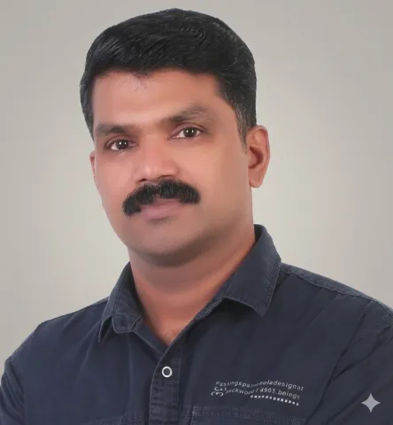 ബിനോയ് ഐക്കരപ്പറമ്പില്‍