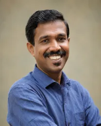 വി കെ ബദറുദ്ധീൻ
