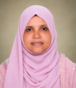ബുഷ്റ ഇഖ്ബാൽ