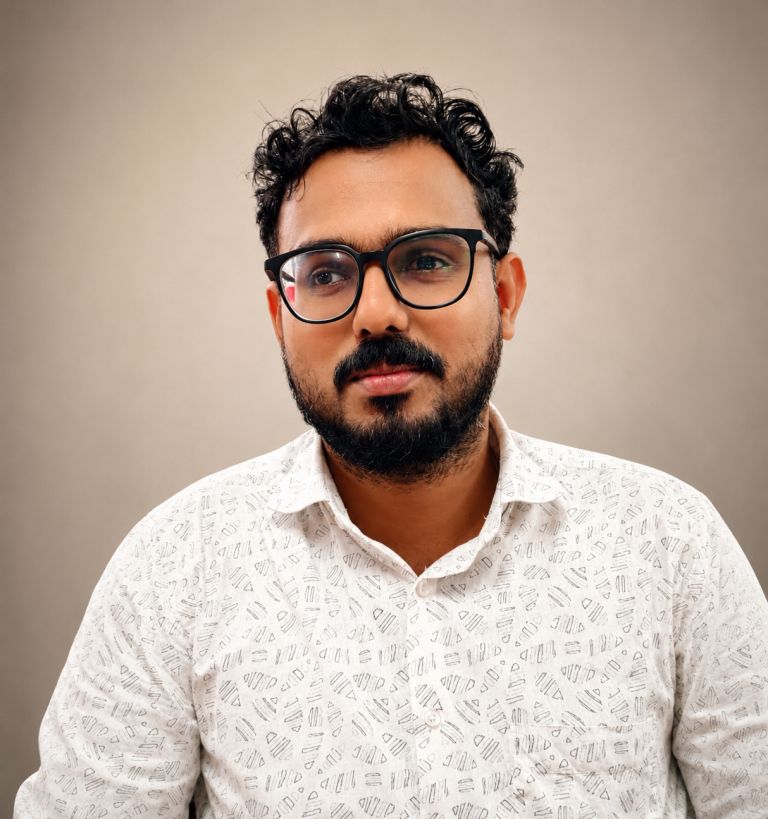 നന്ദു ബി