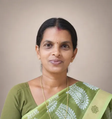 ഷീന എസ്