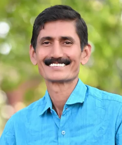 ടി ആർ ശശി