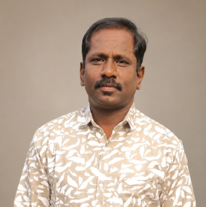 മുരളീധരൻ. ഡി
