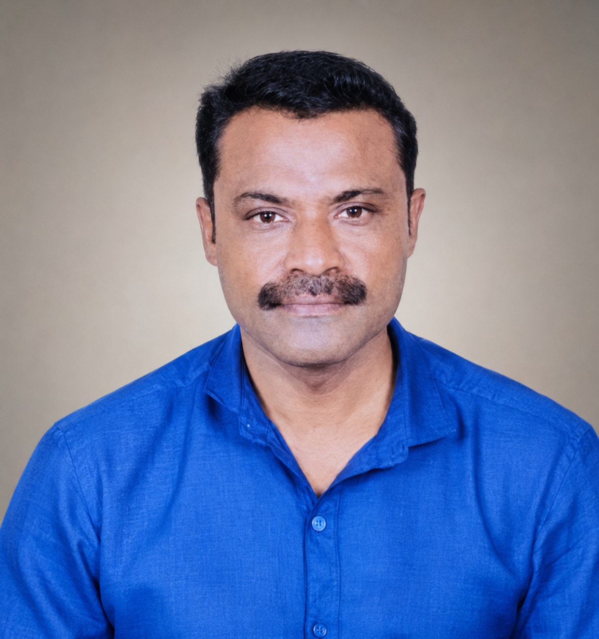 മനോജ് കുമാര്‍ വി