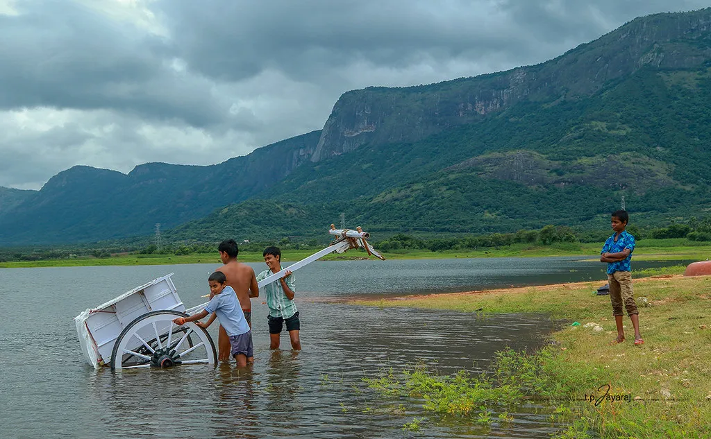 മുതലമടയിലെ പ്രധാന വിനോദസഞ്ചാര കേന്ദ്രങ്ങൾ