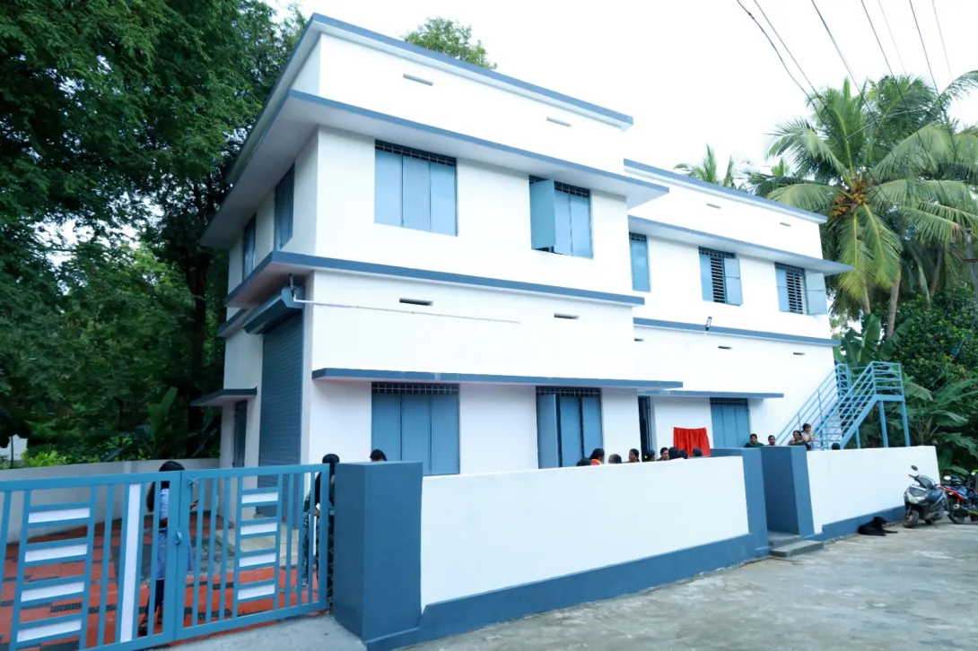 പുതിയ കെട്ടിടങ്ങള്‍