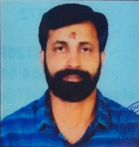 സുരേഷ് എം