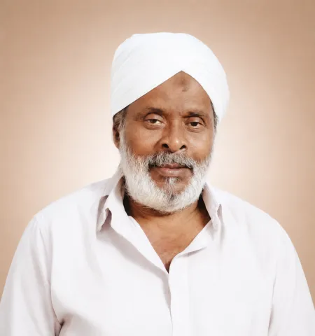 സാദിഖലി എ പി