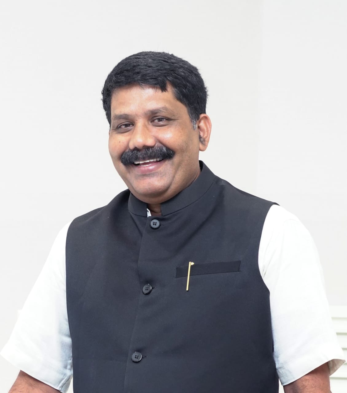 ക്ഷേമകാര്യ സ്റ്റാന്റിംഗ് കമ്മിറ്റി ചെയര്‍മാന്‍