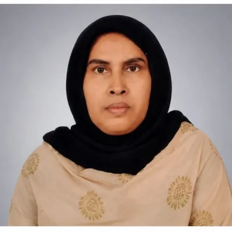 പേര്  അസീന ചെറുപള്ളിക്കൽ