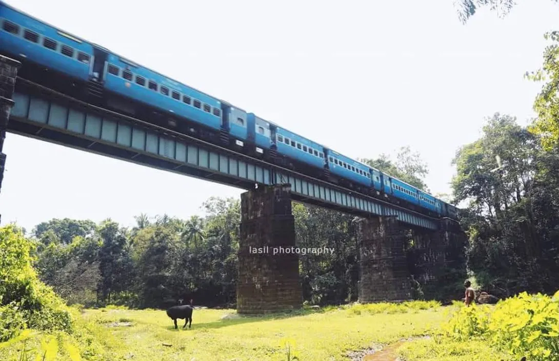റെയിൽവേ പാലം