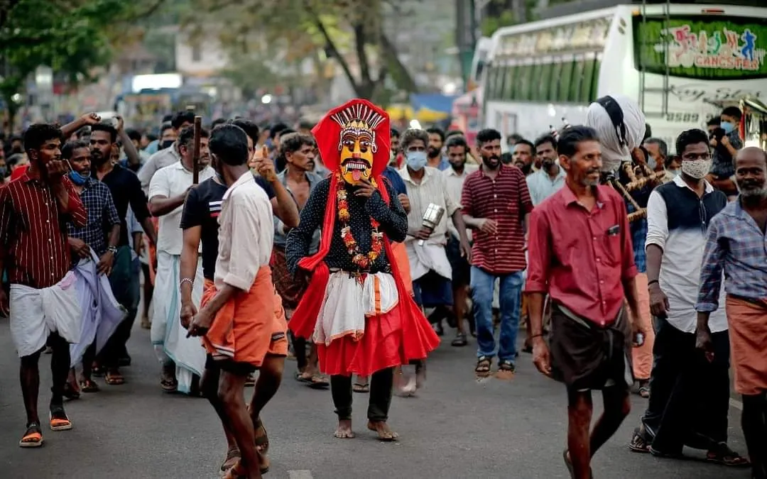 തിരുവാലി കൈതയിൽ ക്ഷേത്രത്തിലെ താലപ്പൊലി