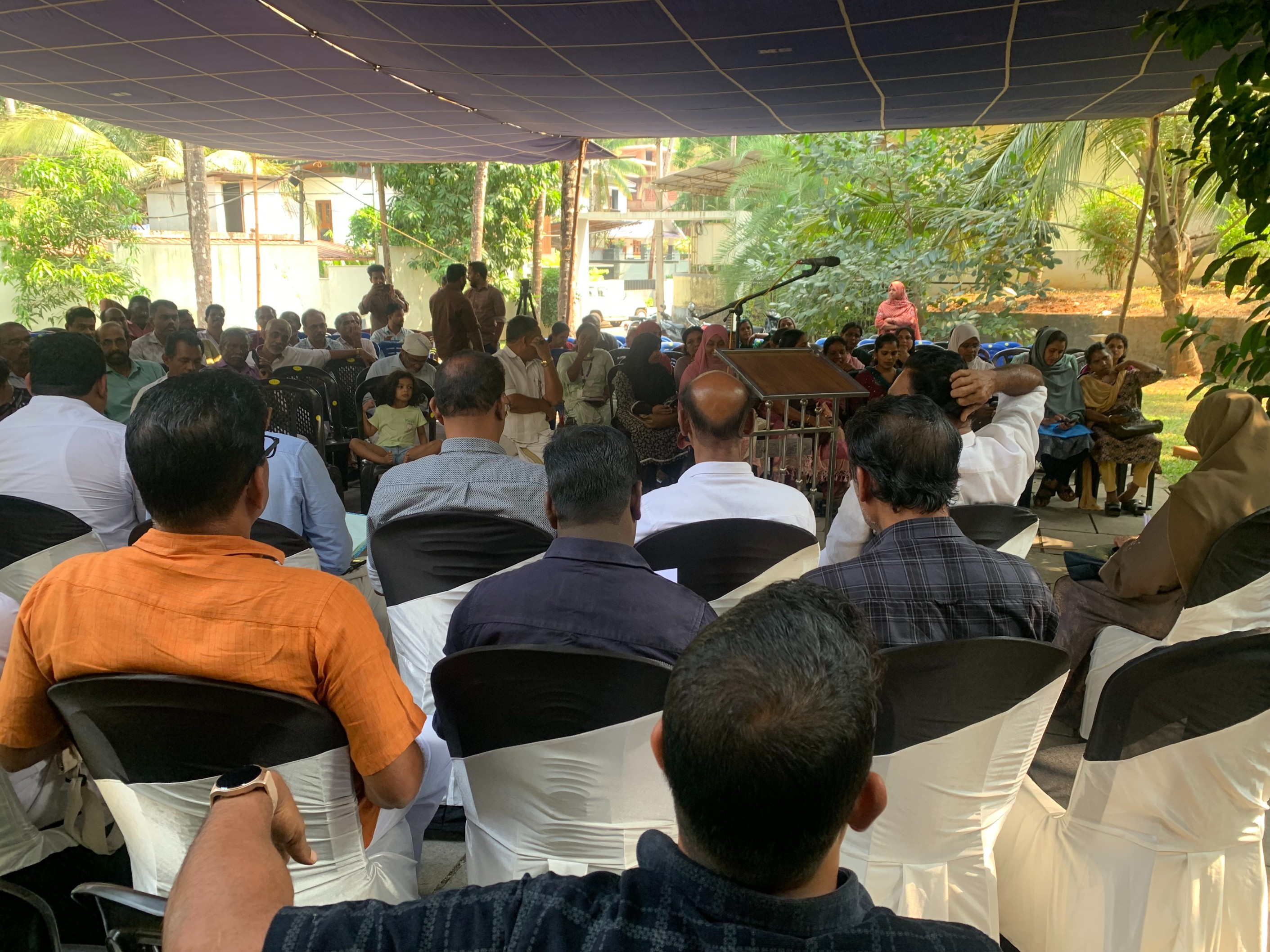 സദസ്സ്