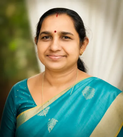 എസ് സുജാത 