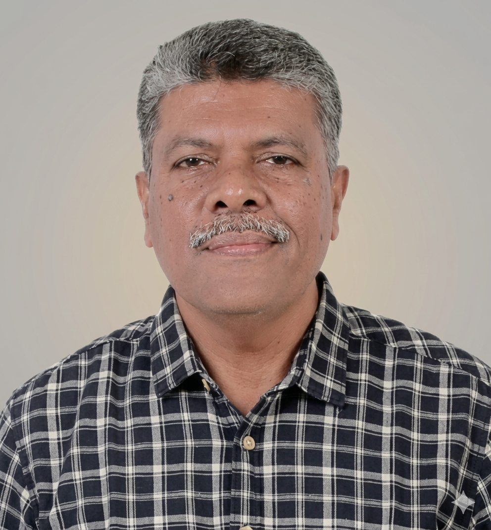 ഹുസൈൻ കളപ്പാടൻ