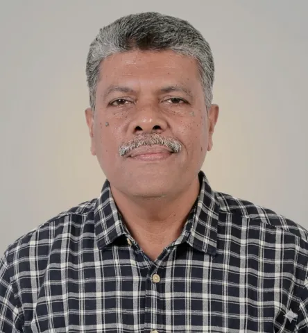 ഹുസൈൻ കളപ്പാട്ടിൽ