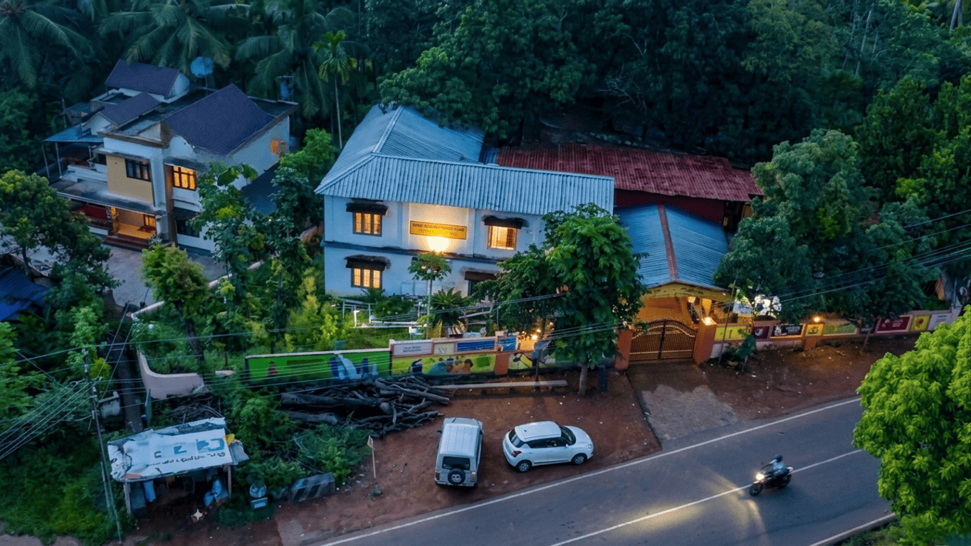 തേലക്കാട് പഞ്ചായത്ത് ഓഫീസ്