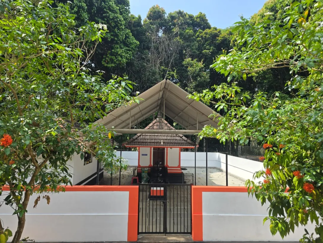 മേലേരികാവ്