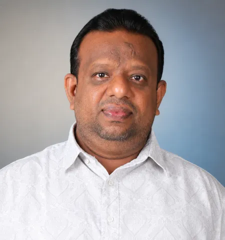 മുനീര്‍ യു