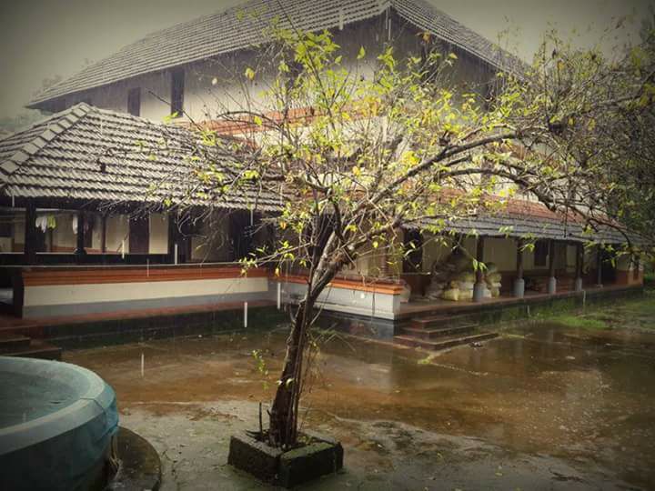 തവനൂർ മന