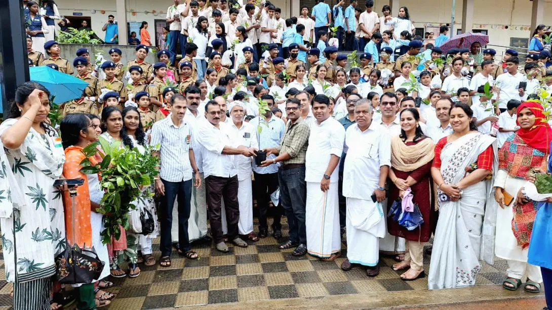ചങ്ങാതിക്കൊരു തൈ
