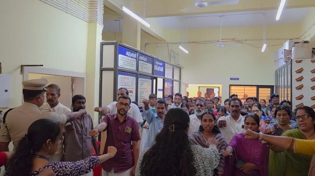 ഓപ്പറേഷൻ തൂഫാൻ 2.0 പദ്ധതിയുടെ സംസ്ഥാനതല ഉദ്ഘാടനത്തോടനുബന്ധിച്ച് മേപ്പയ്യൂർ   ഗ്രാമപഞ്ചായത്ത് ഓഫീസിൽ നടന്ന ചടങ്ങിൽ നിന്ന്