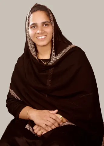 നാസിദ വി കെ