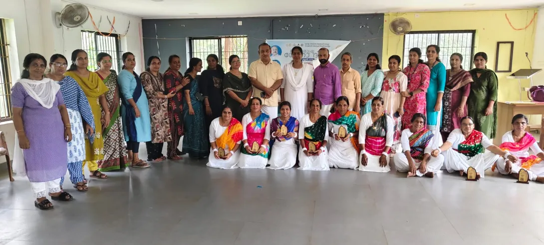 അന്താരാഷ്ട്ര യോഗ ദിനം - ഏക ലോകത്തിനും ആരോഗ്യത്തിനും യോഗ