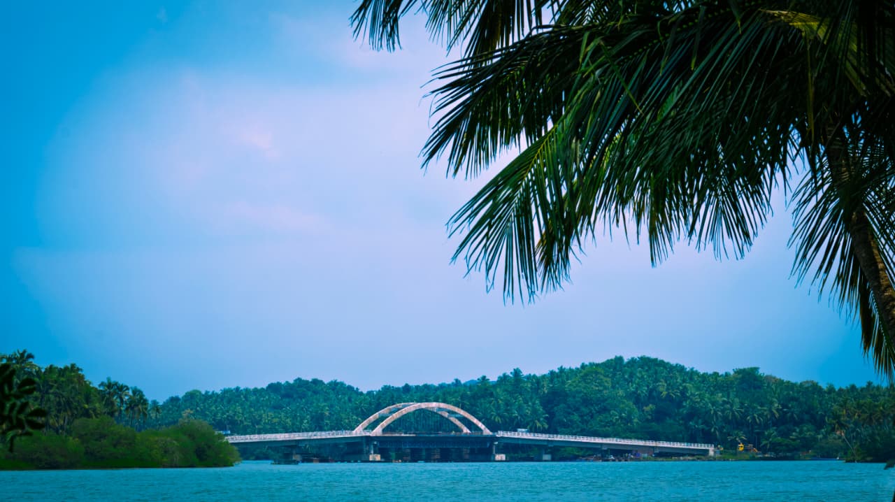  Thoraikadavu Bridge