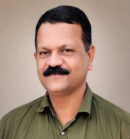 ശ്രീ.  അനില്‍ മാസ്റ്റർ