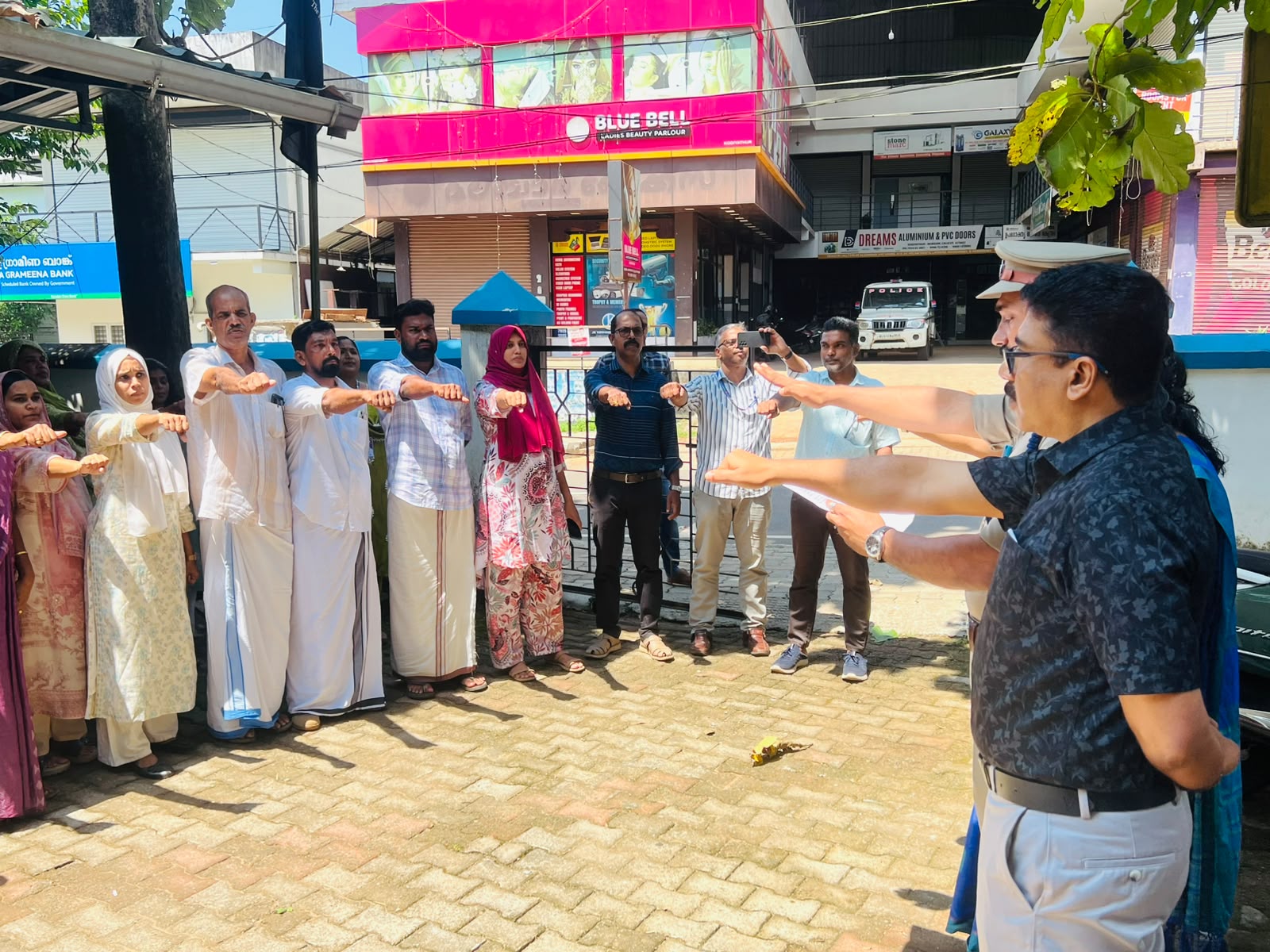 തൂഫാന്‍ പ്രതിജ്ഞ