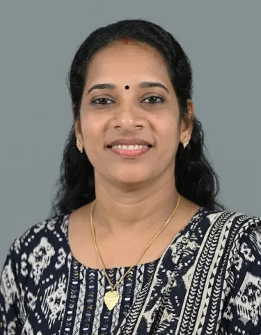  ദിവ്യ എം